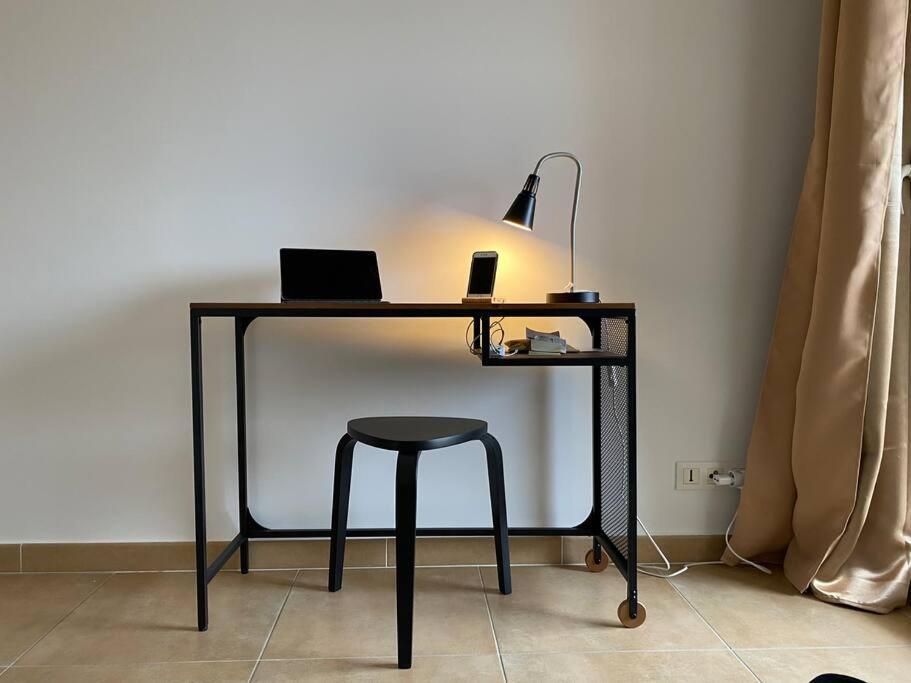 Akropole De Caroline, Central, Lumineux, Calme, Free Parking, Lift, 3 Beds